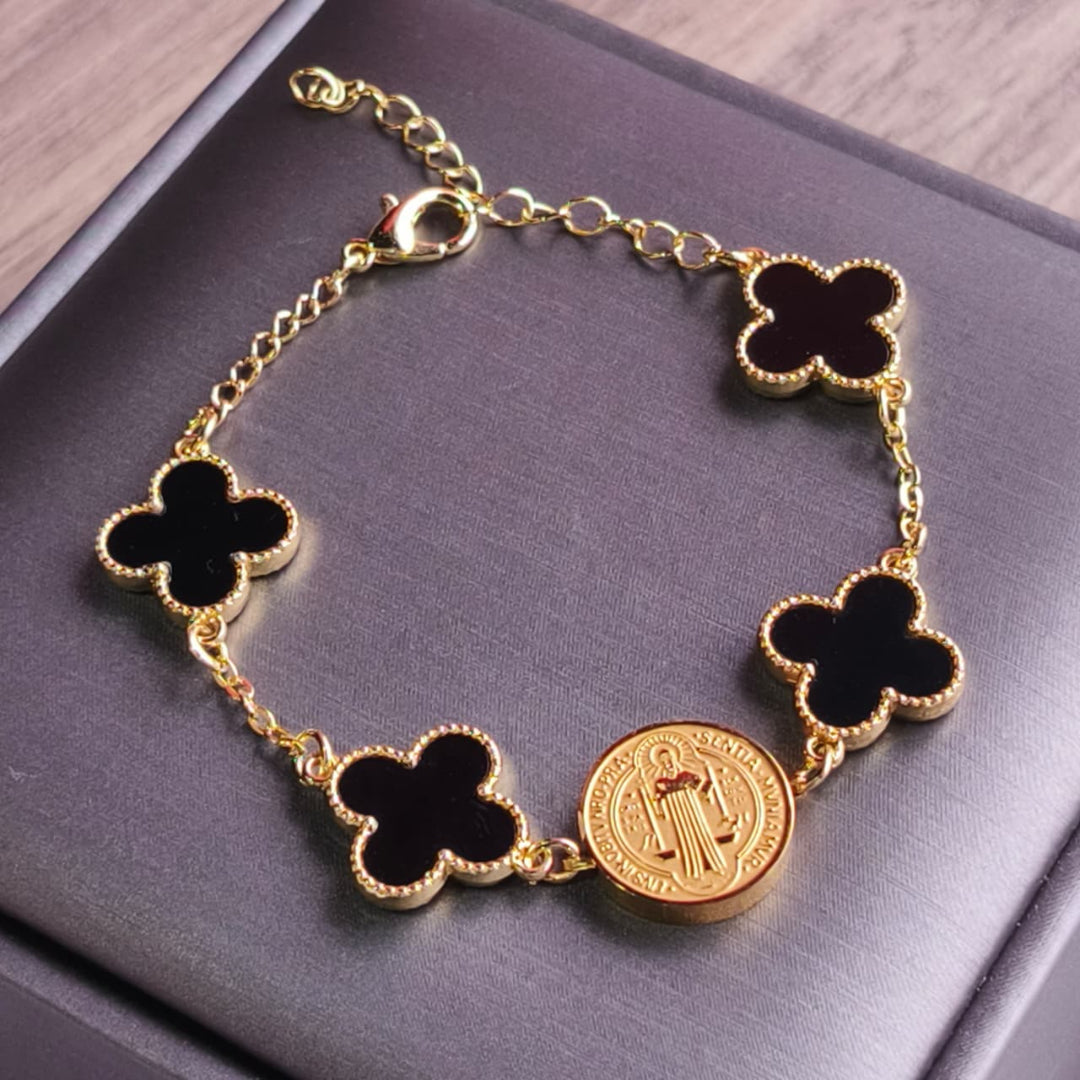 Manilla Van Cleef San Benito