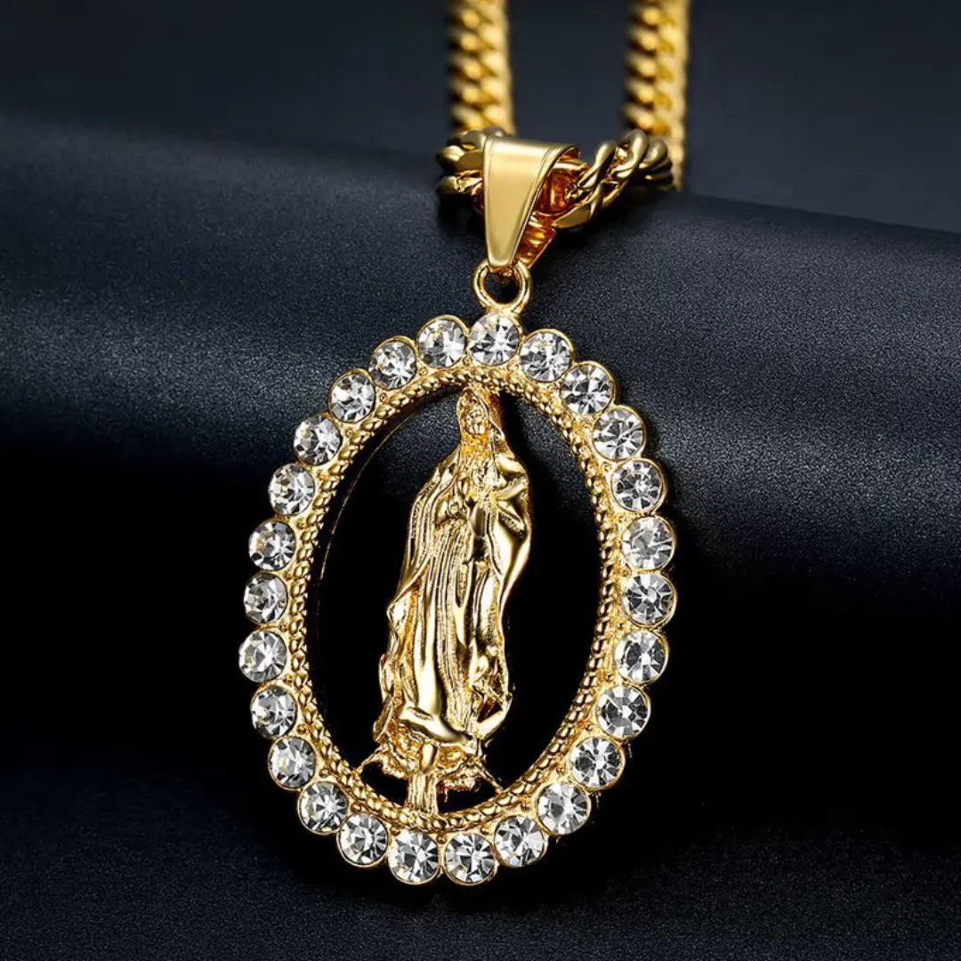 Collar Virgen de Guadalupe Baño de oro 18K