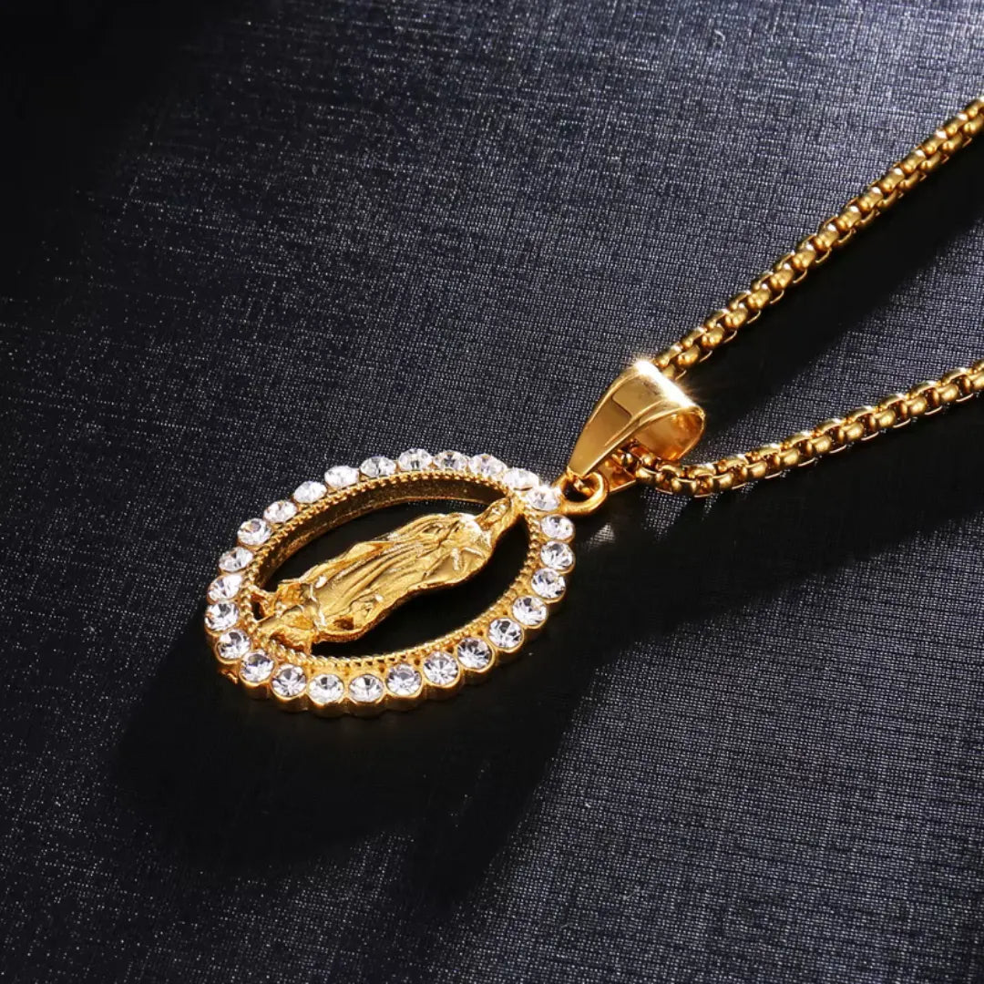 Collar Virgen de Guadalupe Baño de oro 18K