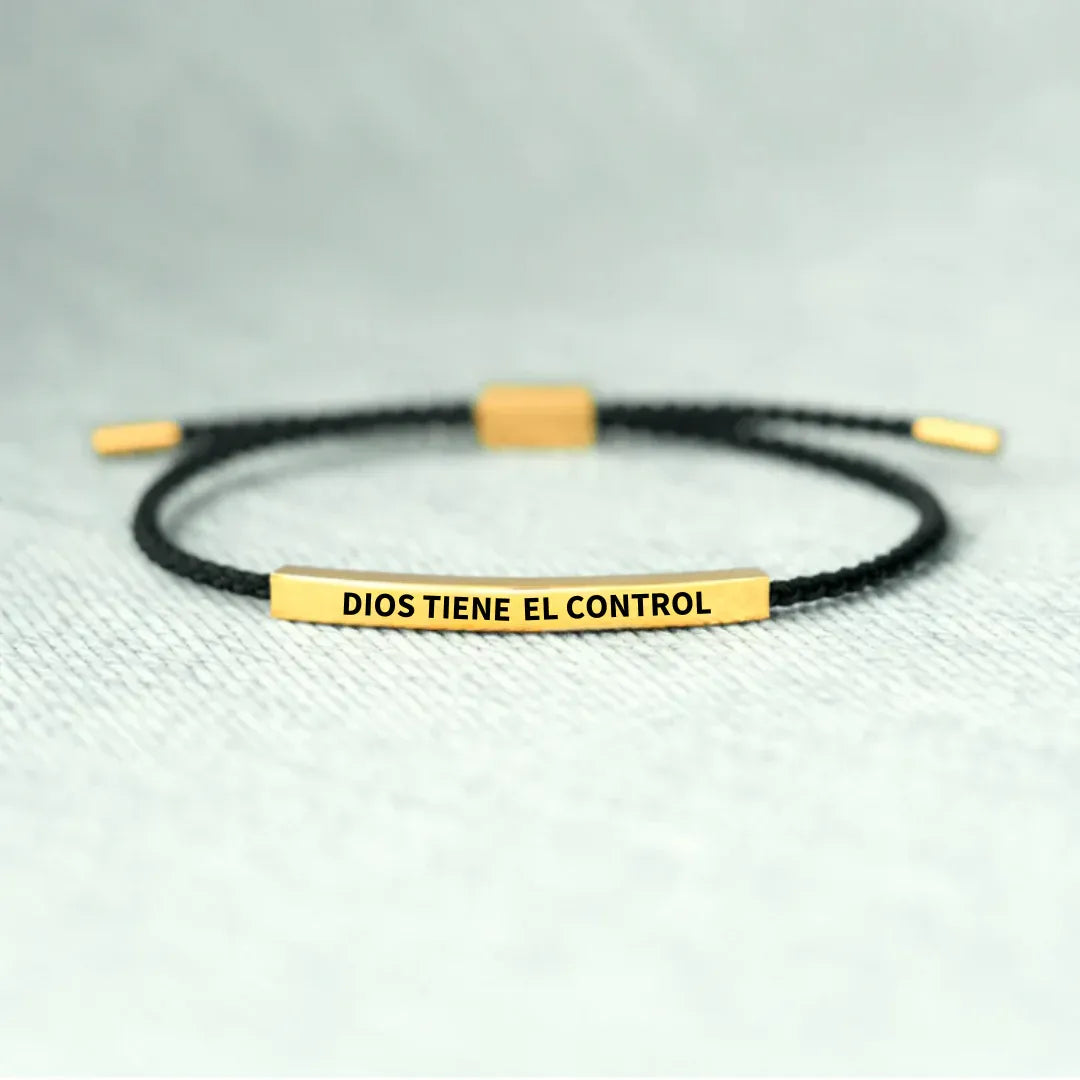 PULSERA DIOS TIENE EL CONTROL-Baño de oro 18k
