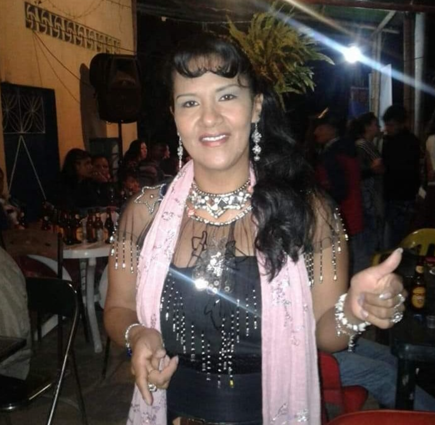 <em>Maria B.</em>