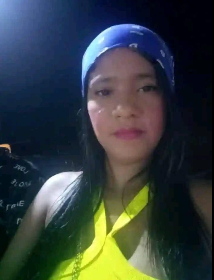 <em>Lorena B.</em>